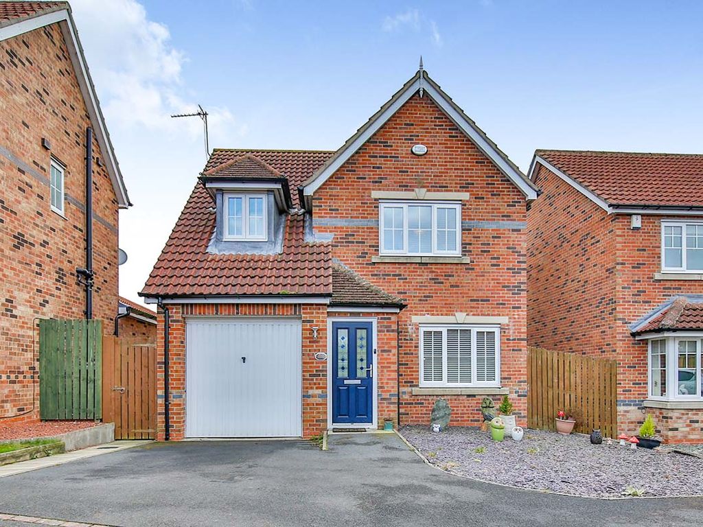 3 bed detached house for sale in Village Gate, Howden Le Wear, Crook