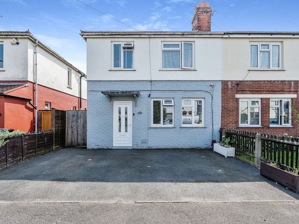 4 bed semidetached house for sale in Avery Lane, Gosport PO12 Zoopla