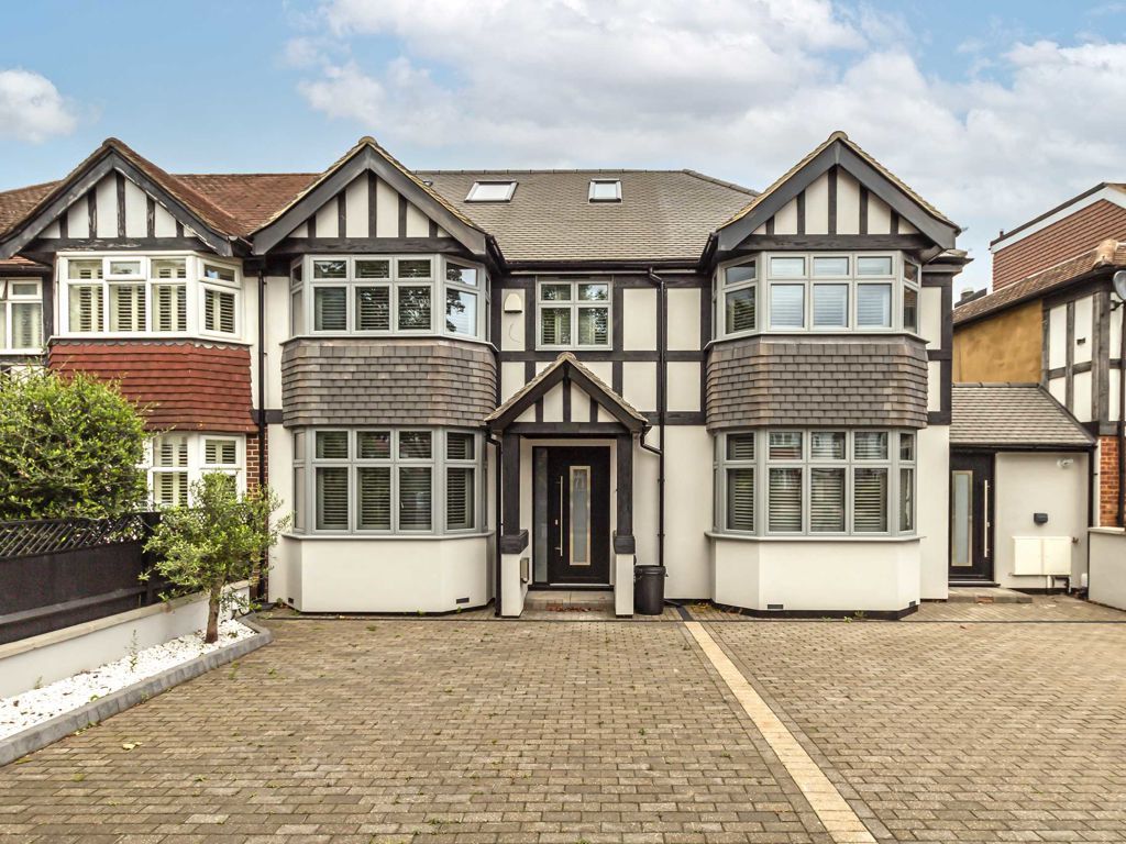 4 bed semidetached house to rent in Staines Road, Twickenham TW2 Zoopla