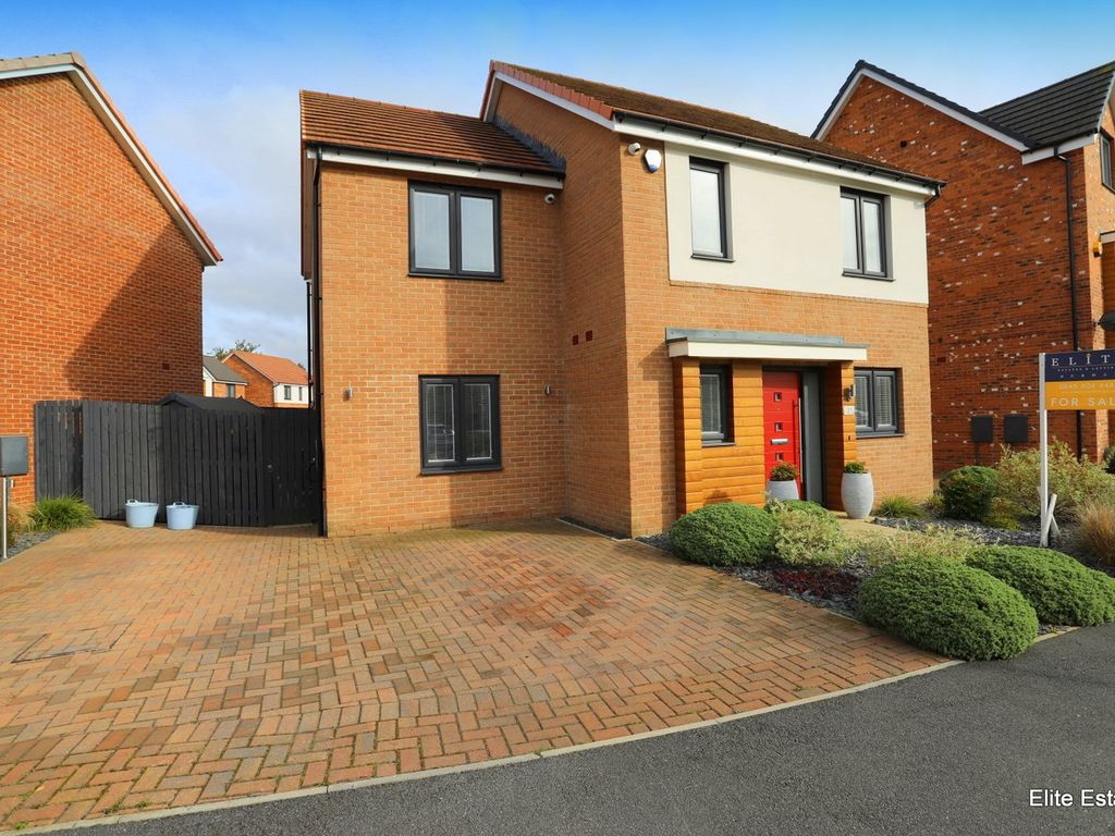 3 bed detached house for sale in Wanstead Crescent, Chester Le Street