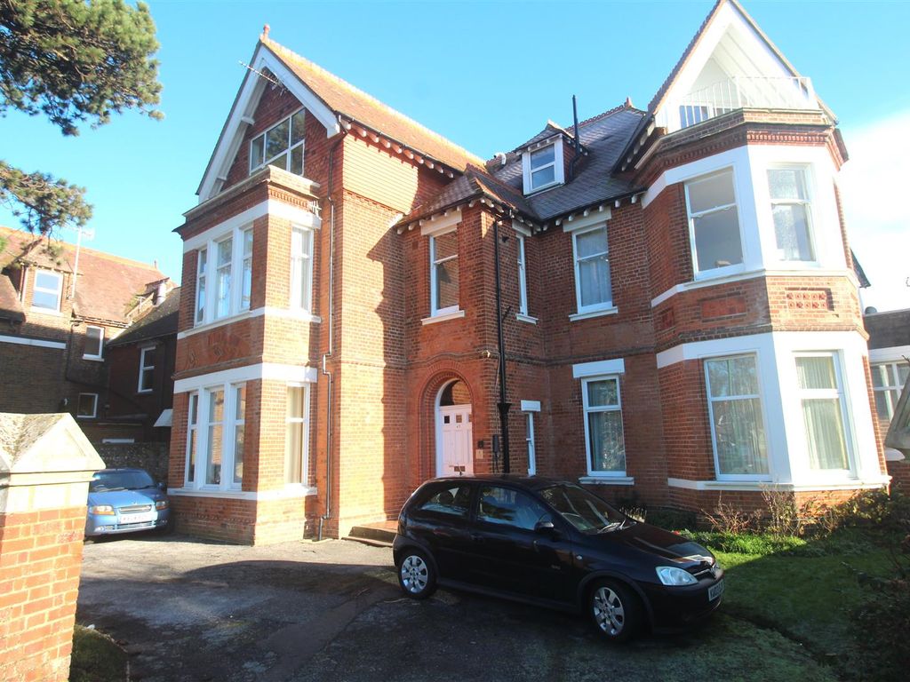 1 bed flat for sale in Wilbury House, Beach Road, Littlehampton BN17 Zoopla