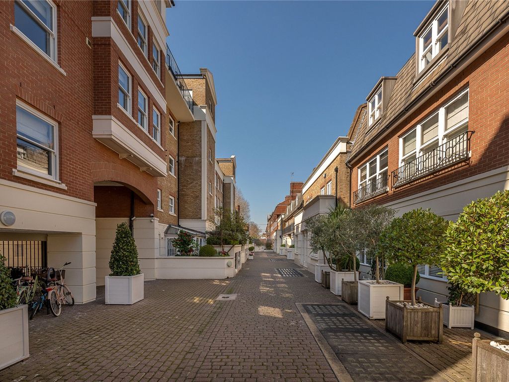 1 bed flat for sale in College Place, Chelsea SW10, £695,000 Zoopla