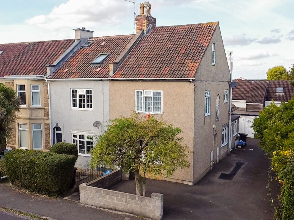 2 bed for sale in Forest Avenue, Fishponds, Bristol BS16, £