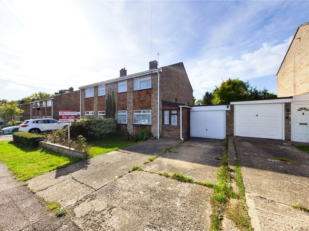 3 bed semidetached house for sale in Hamlet Close, Hartford