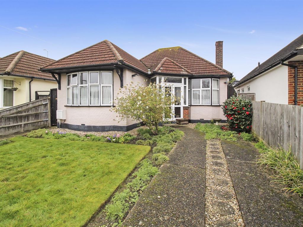 2 bed detached bungalow for sale in Meadow Walk, Ewell, Epsom KT19, £600,000 Zoopla