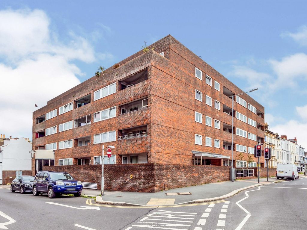 2 bed flat for sale in Mount Pleasant Road, Hastings TN34 Zoopla