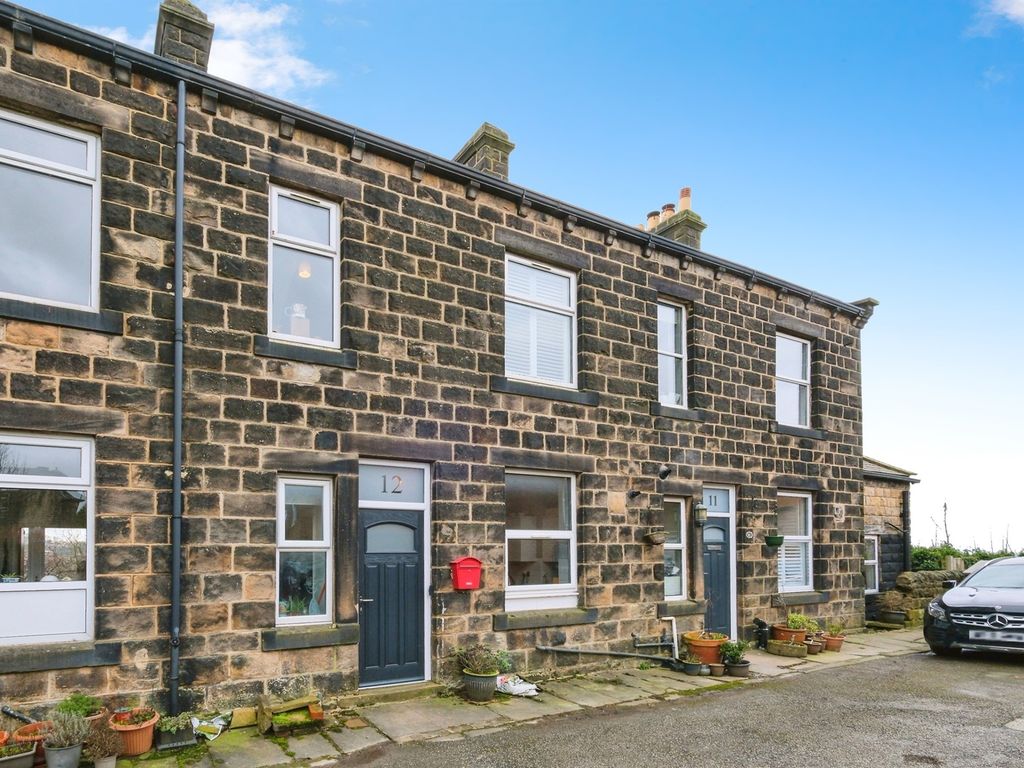 3 bed terraced house for sale in Harper Terrace, Yeadon, Leeds LS19, £