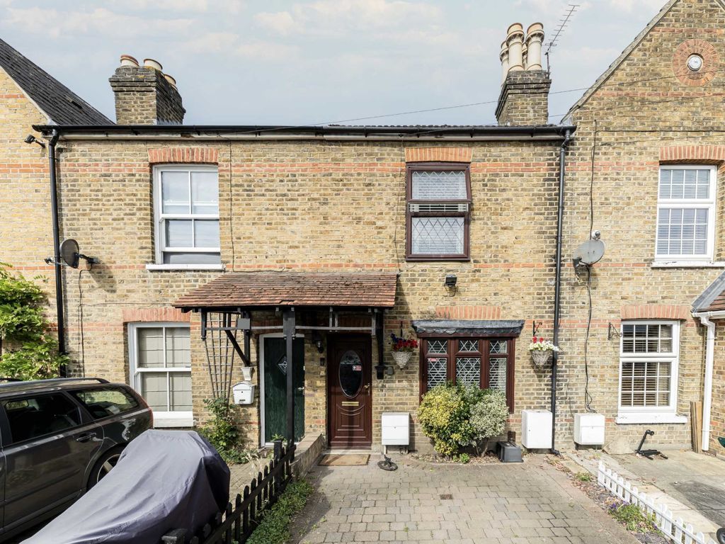3 bed terraced house for sale in French Street, SunburyOnThames TW16