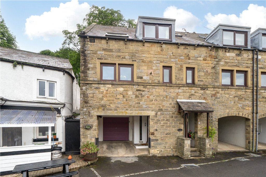 3 bed end terrace house for sale in Riggs Mill Cottages