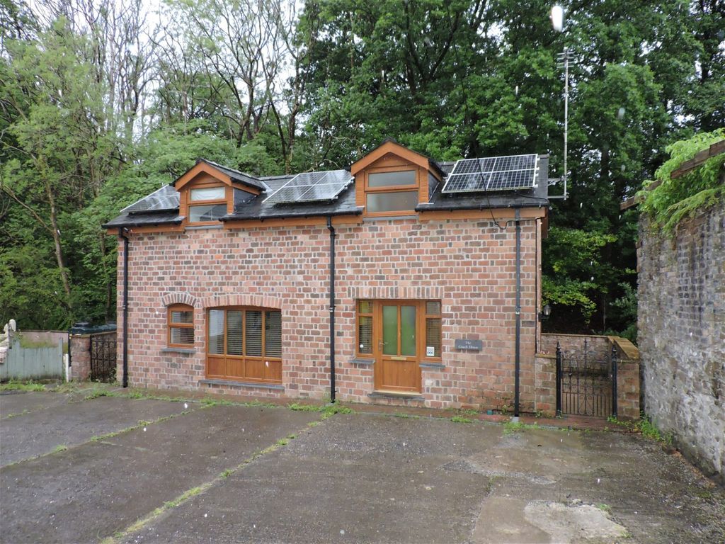 1 bed cottage for sale in Station Road, Upper Brynamman, Upper