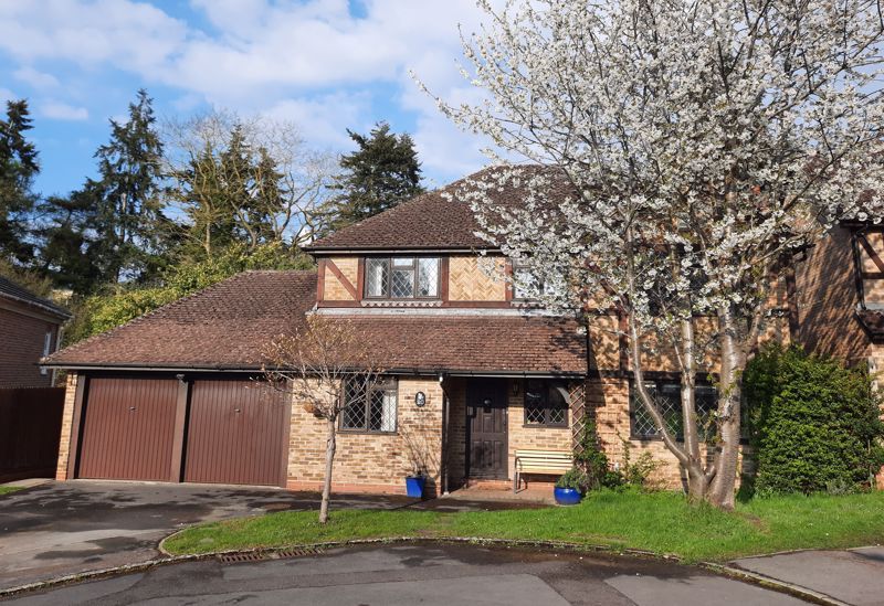 5 bed detached house for sale in Dean Court Road, Botley, Oxford OX2