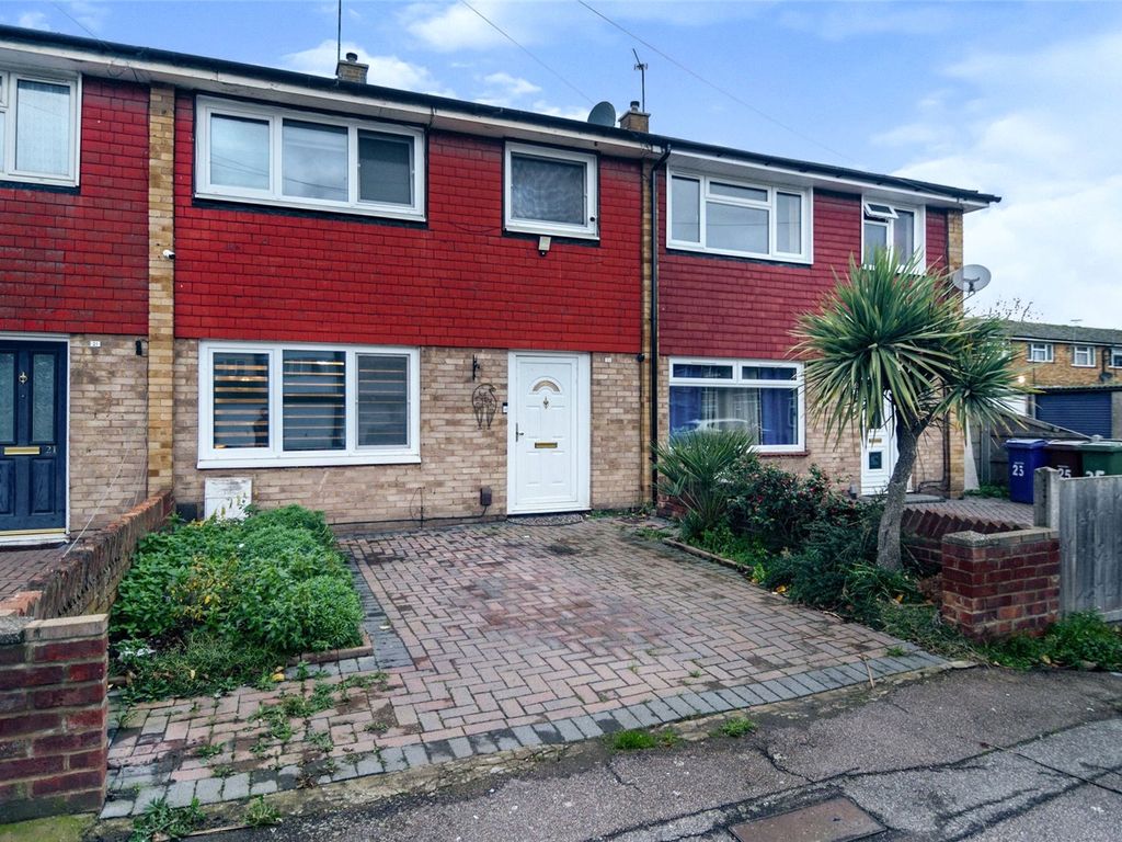 3 bed terraced house for sale in Seymour Road, Tilbury, Essex RM18 Zoopla