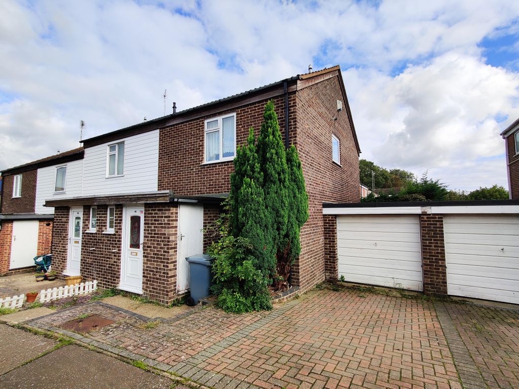3 bed end terrace house to rent in Chestnut Avenue, Spixworth, Norwich