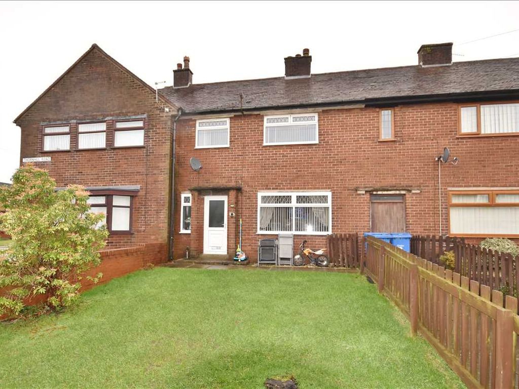 3 bed terraced house for sale in Thornhill Road, Chorley PR6, £119,000