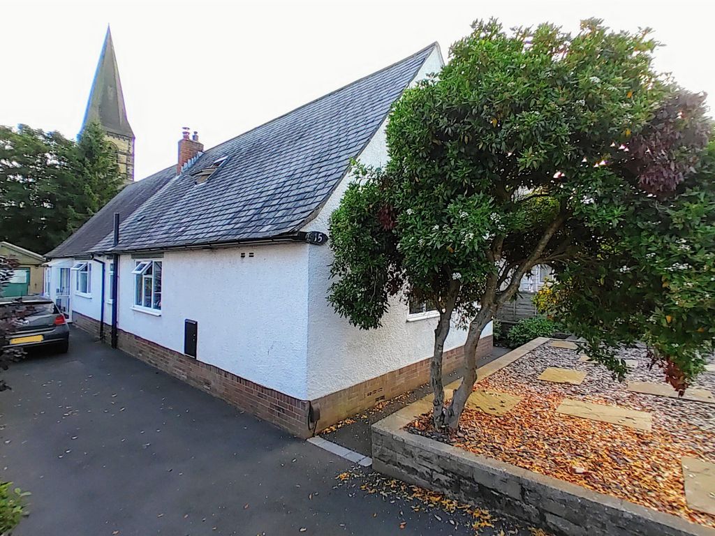 4 bed detached house for sale in Bronte Old Road, Thornton, Bradford