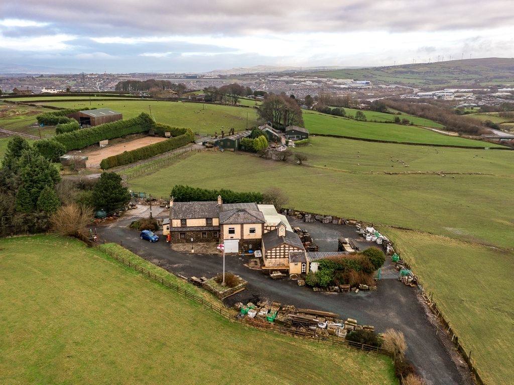 4 bed farmhouse for sale in Morris Bank Farm, Tockholes Road, Darwen