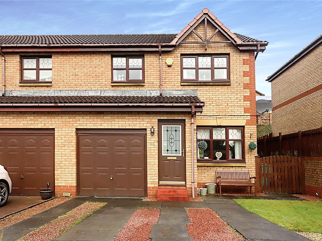 3 bed semidetached house for sale in Hayston Road, Cumbernauld
