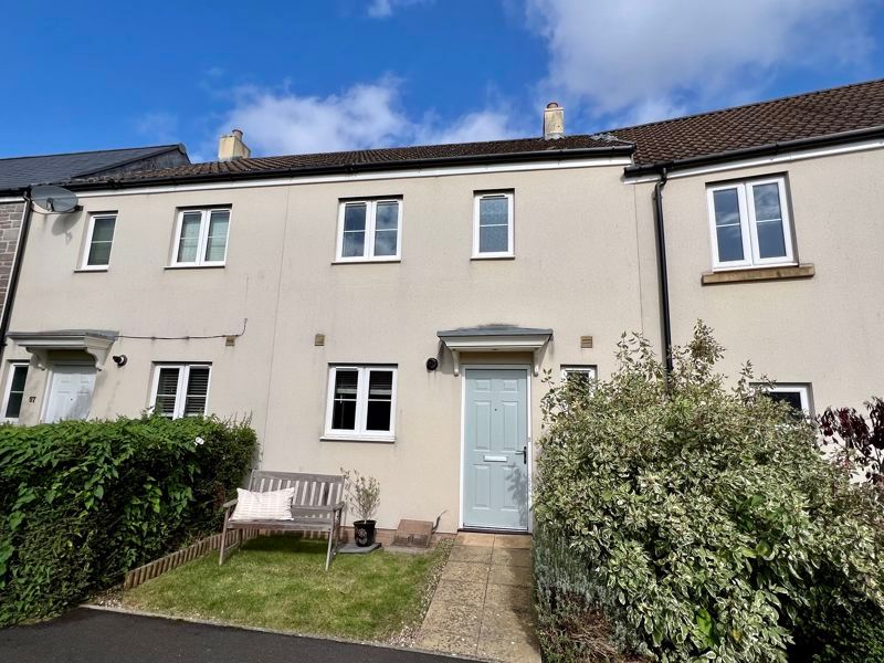 3 bed terraced house for sale in Morse Road, Norton Fitzwarren, Taunton