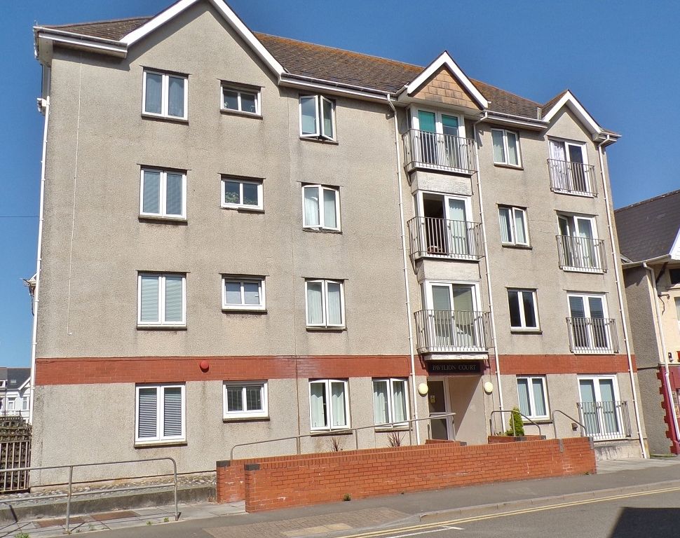 2 bed flat for sale in Mary Street, Porthcawl CF36, £135,000 Zoopla