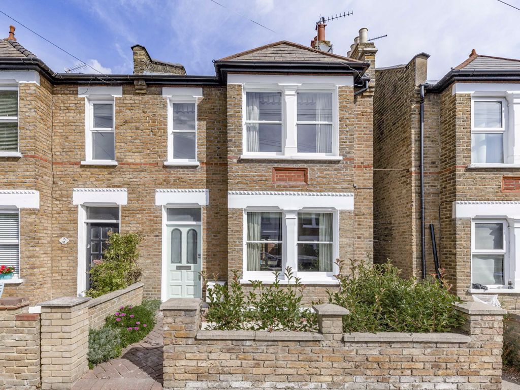 3 bed semidetached house for sale in Florence Road, London SW19 Zoopla