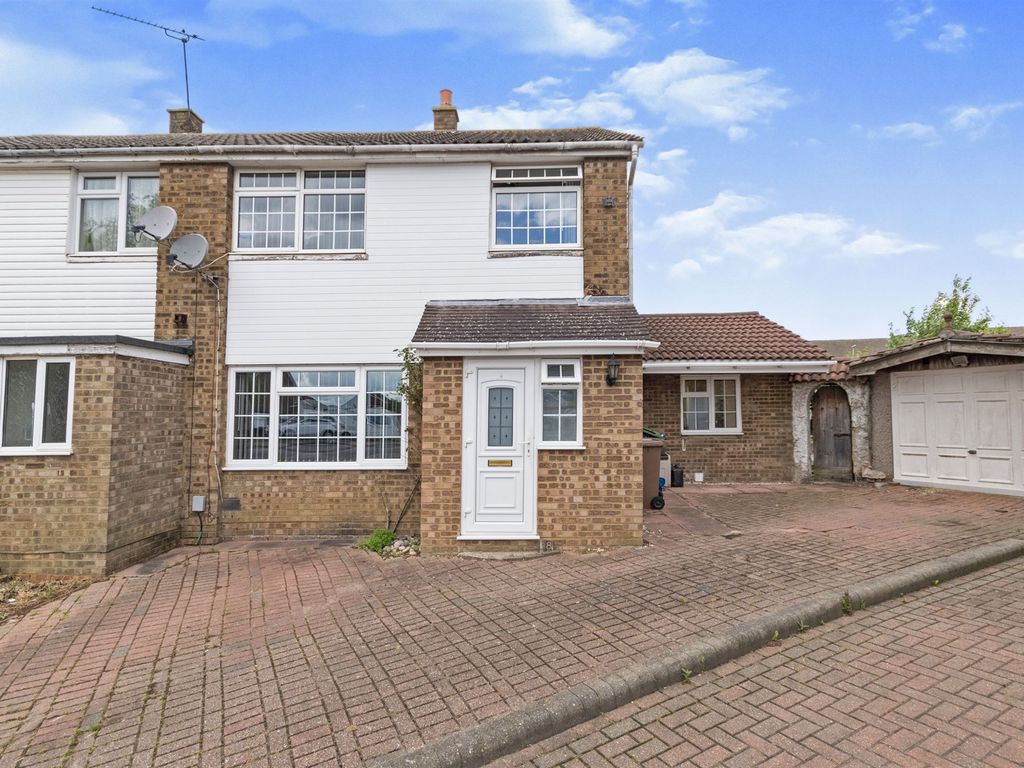 Telscombe Way, Luton LU2  