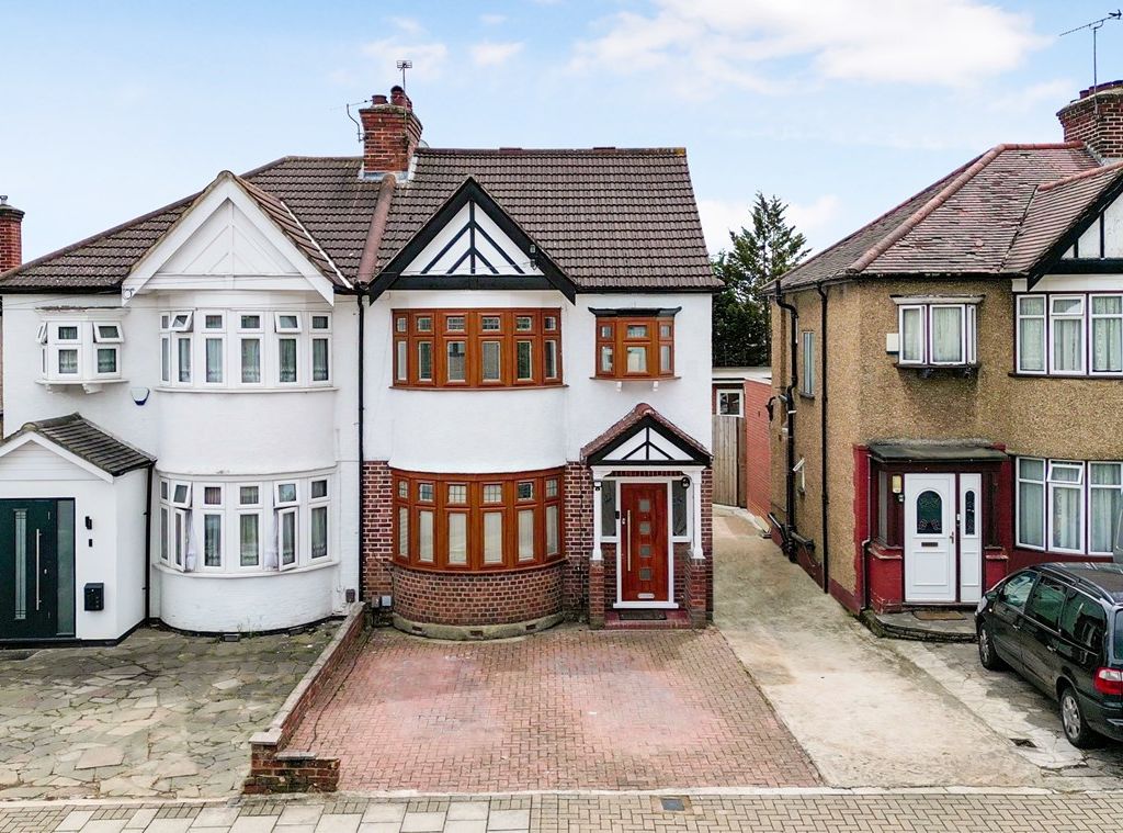 4 bed semidetached house for sale in Formby Avenue, Stanmore HA7 Zoopla