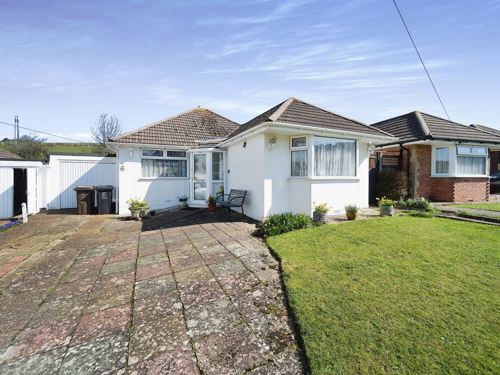 2 bed bungalow for sale in Coombe Vale, Saltdean, Brighton BN2 Zoopla