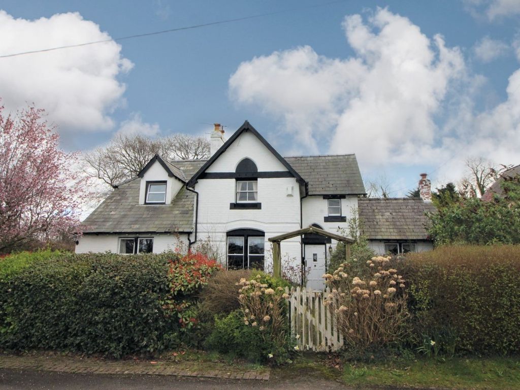 3 bed cottage for sale in Shotwick Lane, Woodbank, Chester, Cheshire