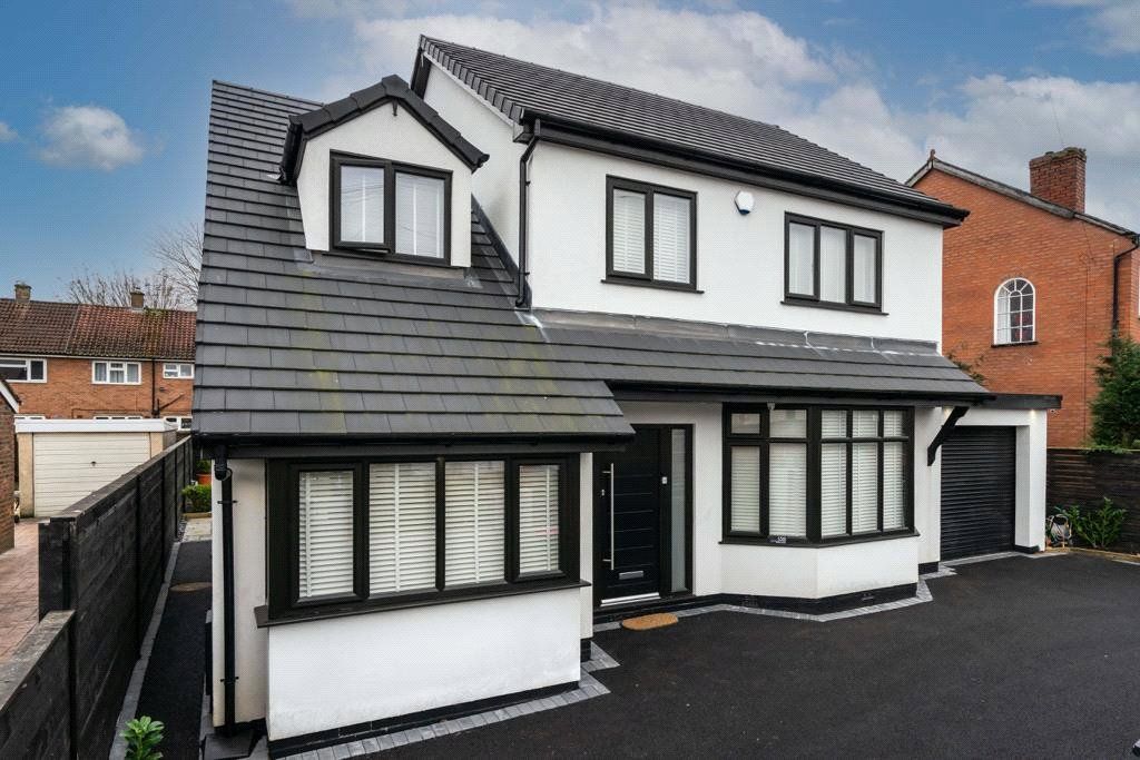 4 bed detached house for sale in Rake Lane, Clifton, Swinton