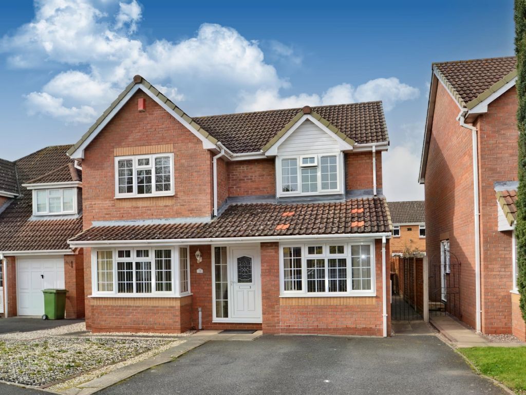 4 bed detached house for sale in Trafalgar Close, Muxton, Telford TF2
