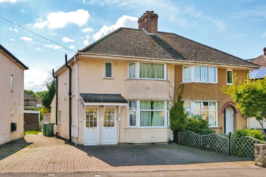 2 bed flat for sale in Risinghurst, Oxford OX3, £240,000 Zoopla