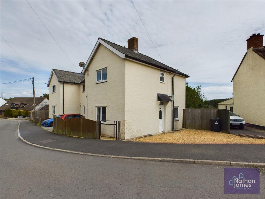 3 bed end terrace house for sale in The Close, Portskewett, Caldicot