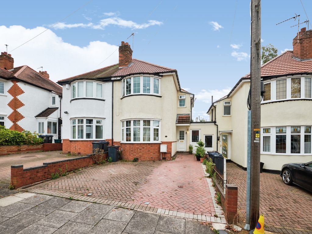 3 bed semidetached house for sale in Welford Avenue, Birmingham, West Midlands B26, £240,000