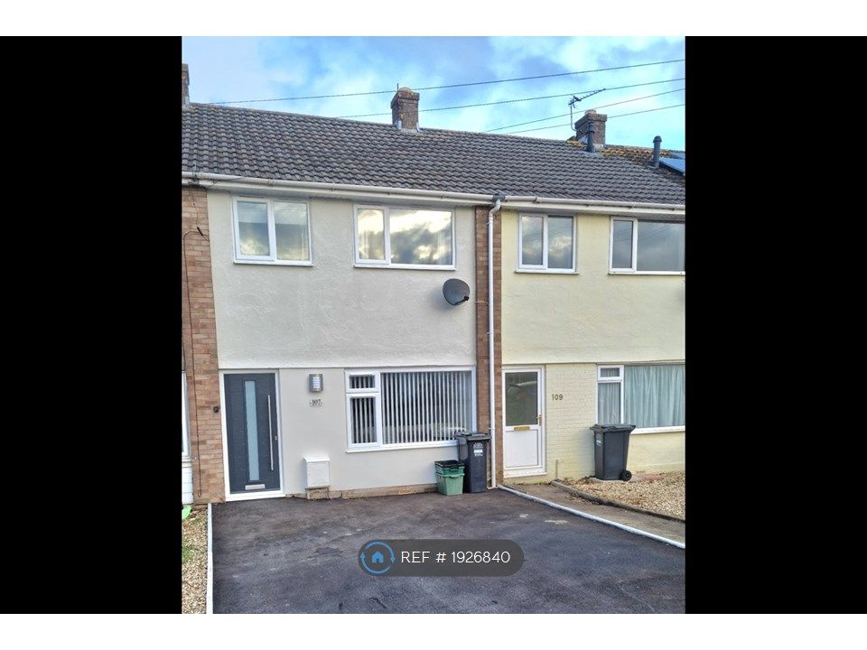 3 bed terraced house to rent in Teignmouth Road, Clevedon BS21, £1,250