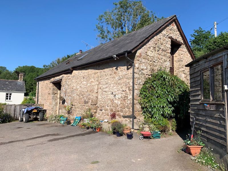 3 bed detached house to rent in Moretonhampstead, Newton Abbot TQ13