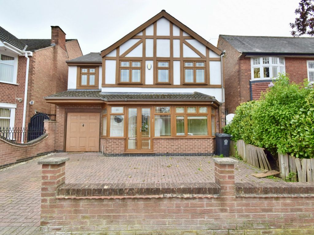4 bed detached house for sale in Meredith Road, Rowley Fields