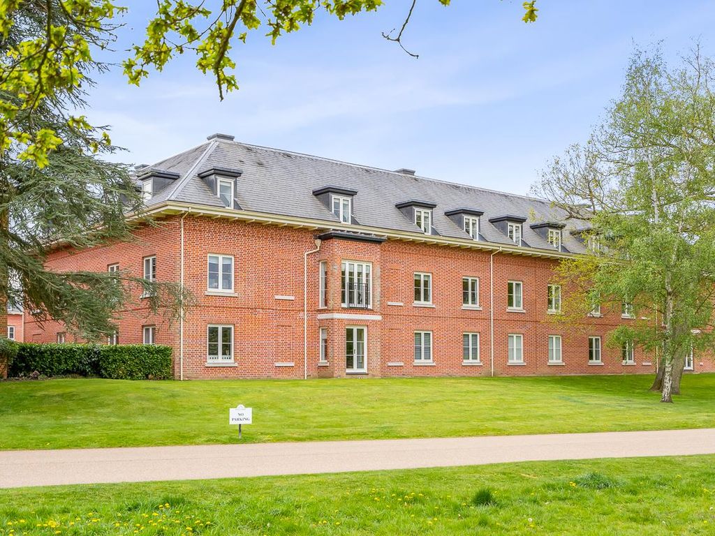 2 bed flat for sale in Henmarsh Court, Balls Park, Hertford SG13 Zoopla