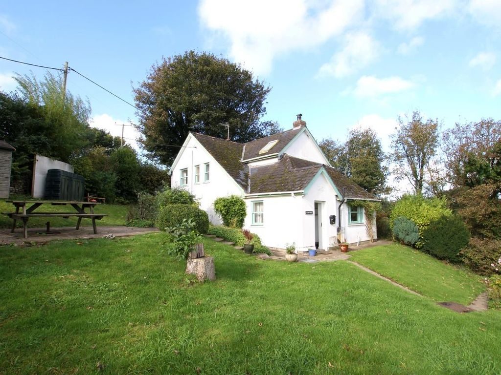 3 bed detached house for sale in Moylegrove, Cardigan SA43 Zoopla