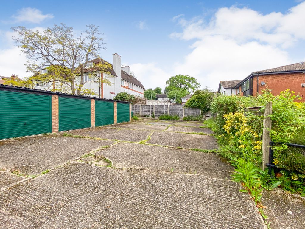 Property for sale in Woodville Road, New EN5 Zoopla