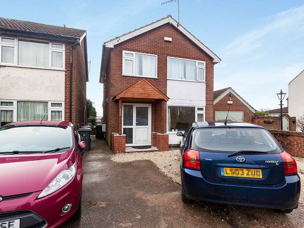 3 bed detached house for sale in Main Street, Newthorpe, Nottingham