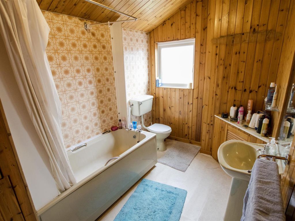 3 bed property to rent in Alton Road, Birmingham B29 Zoopla