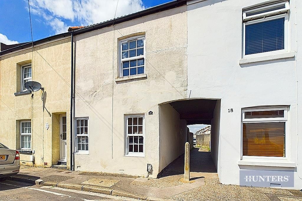 2 bed property for sale in Mayfield Road, Gosport PO12, £180,000 Zoopla