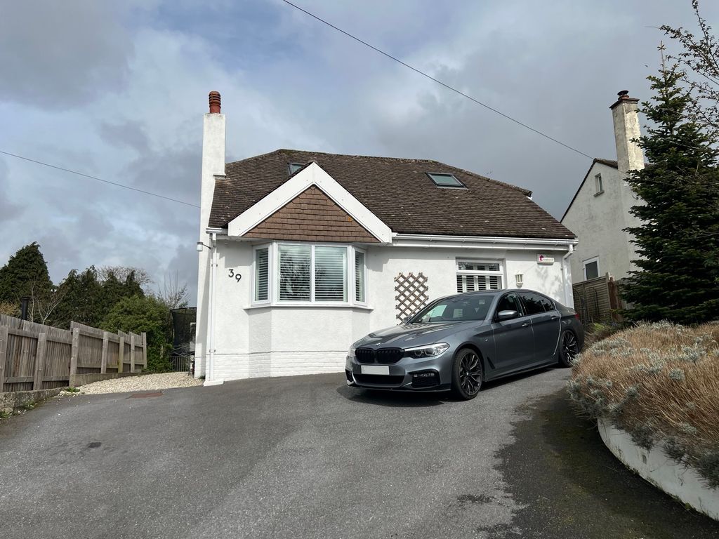 4 bed detached bungalow for sale in Aller Park Road, Newton Abbot TQ12
