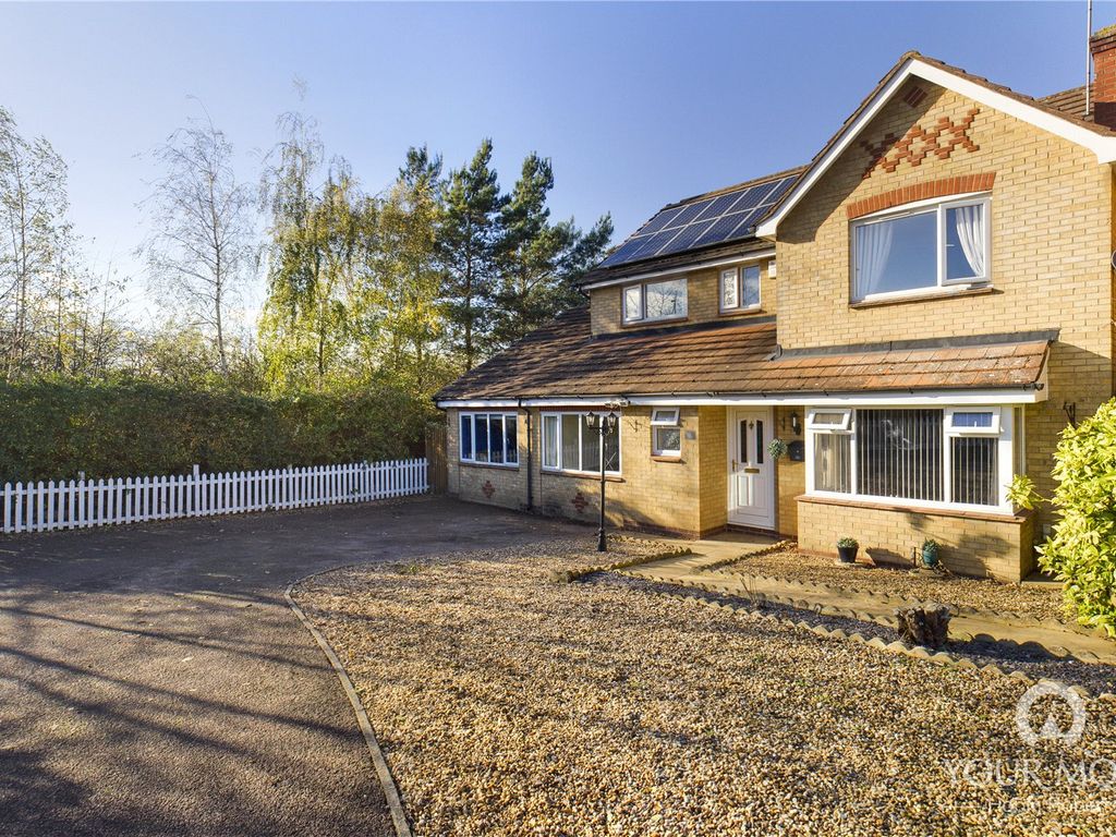 Burford Way, Wellingborough, Northamptonshire NN8