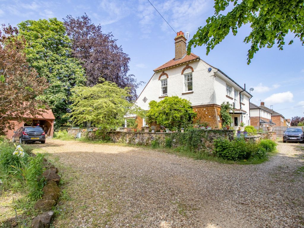 5 bed detached house for sale in Gayton Road, King's Lynn PE30 Zoopla