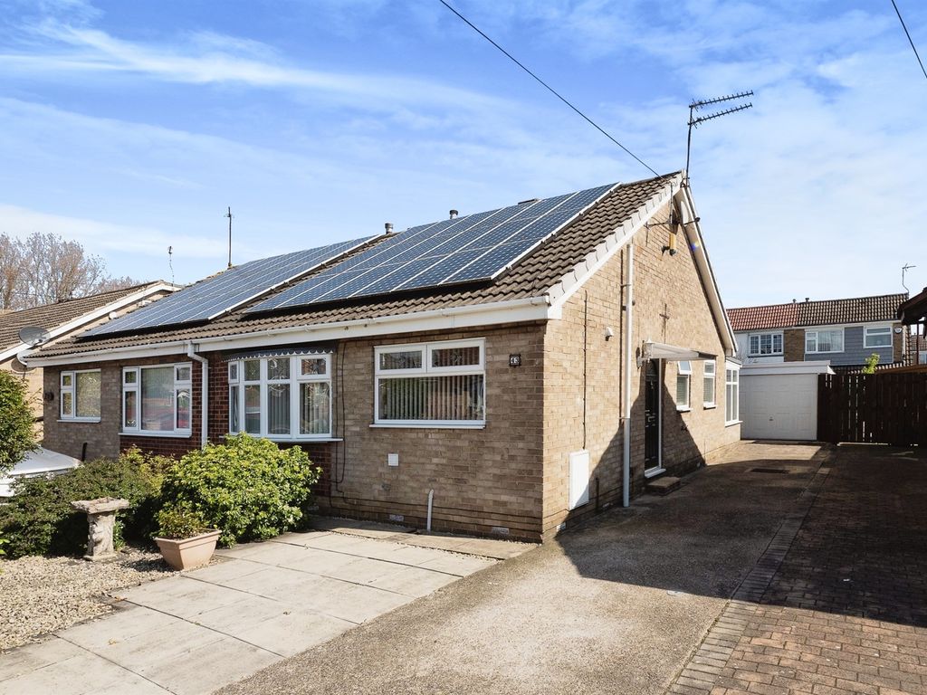 2 bed semidetached bungalow for sale in Thorndale, Sutton Park, Hull HU7, £140,000 Zoopla