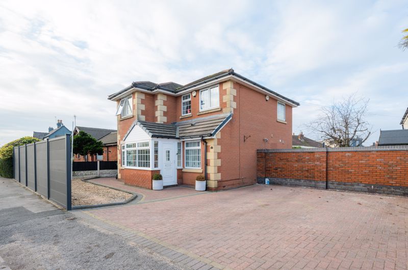 5 bed detached house for sale in Liverpool Road South, Burscough, Ormskirk L40 Zoopla