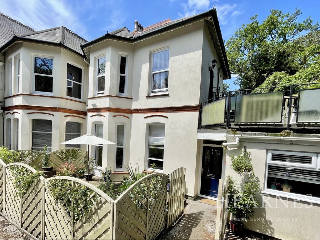 2 bed flat for sale in Dean Park Road, Dean Park, Bournemouth BH1 Zoopla