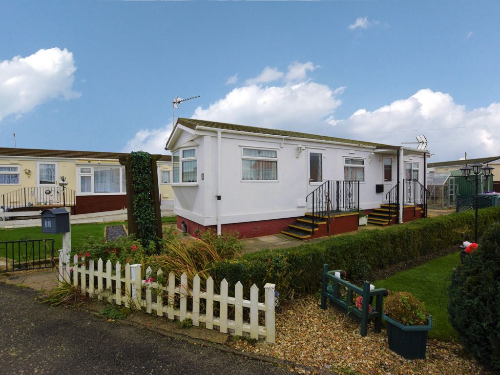 1 bed mobile/park home for sale in Sunnyside Park, Ingoldmells PE25 Zoopla
