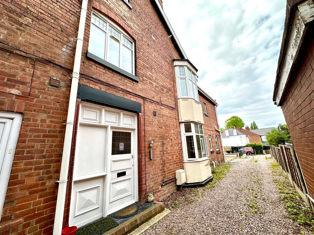 1 bed flat to rent in Penn Road, Penn, Wolverhampton WV4 Zoopla